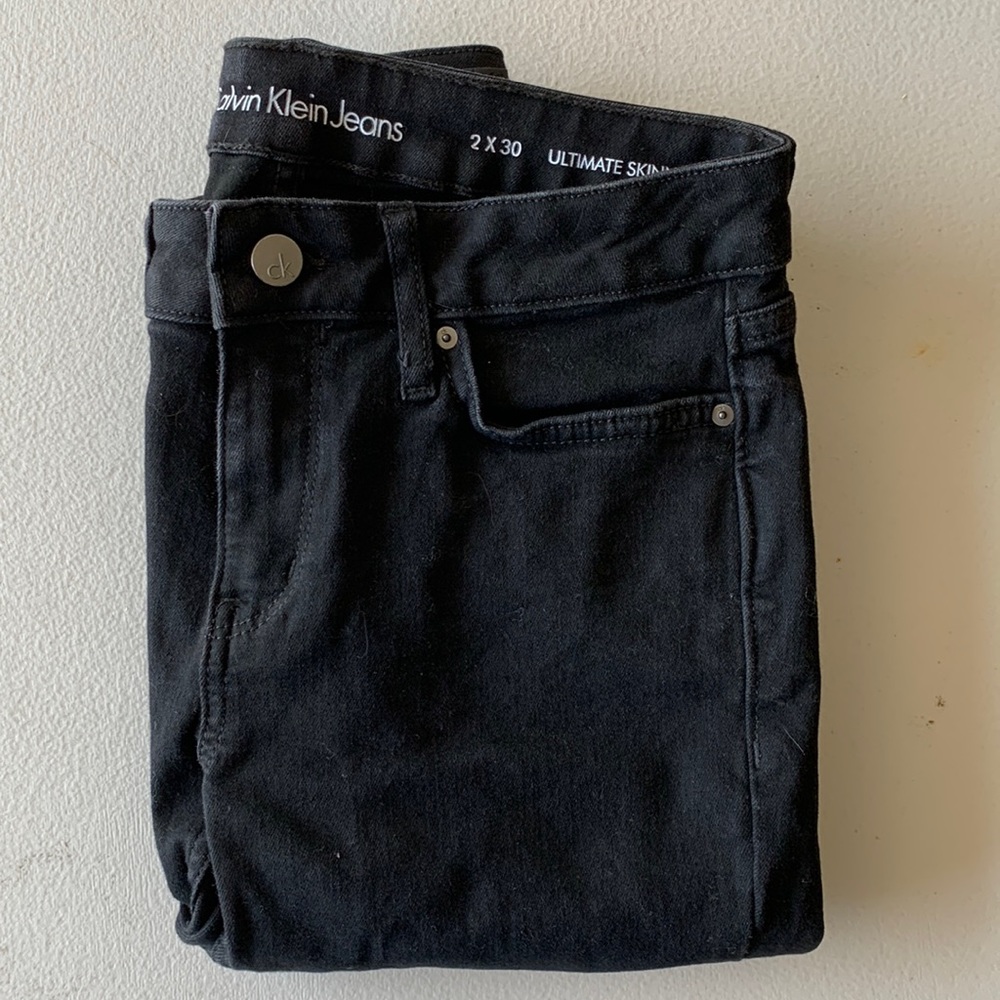Calvin Klein black skinny jeans size 2 like new